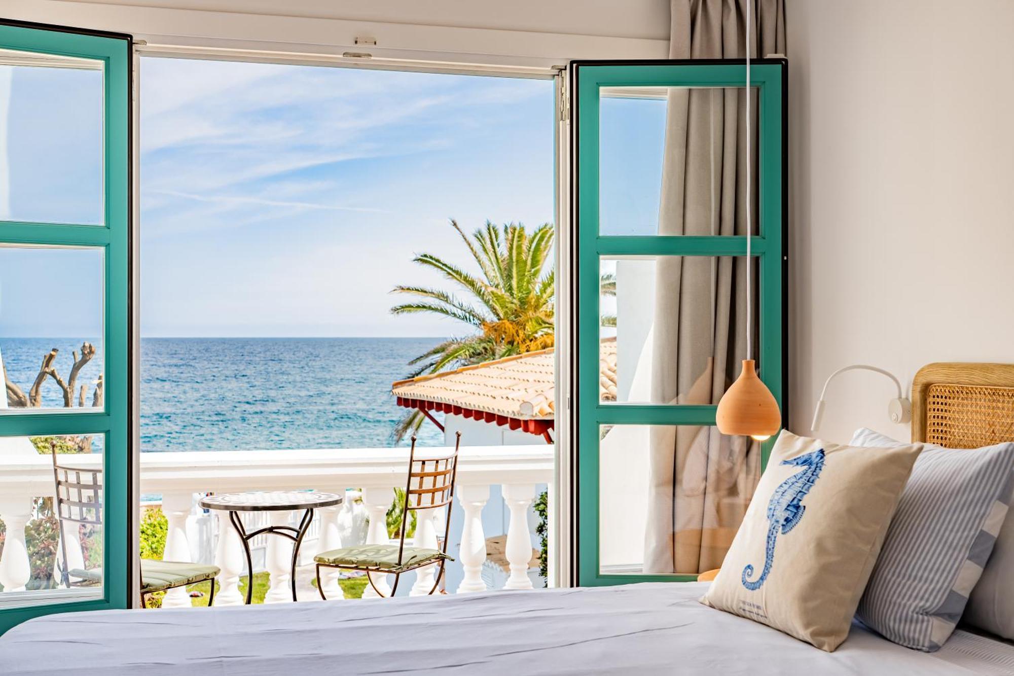 カラ・ラトハダ The Sea Club Bed & Breakfast エクステリア 写真