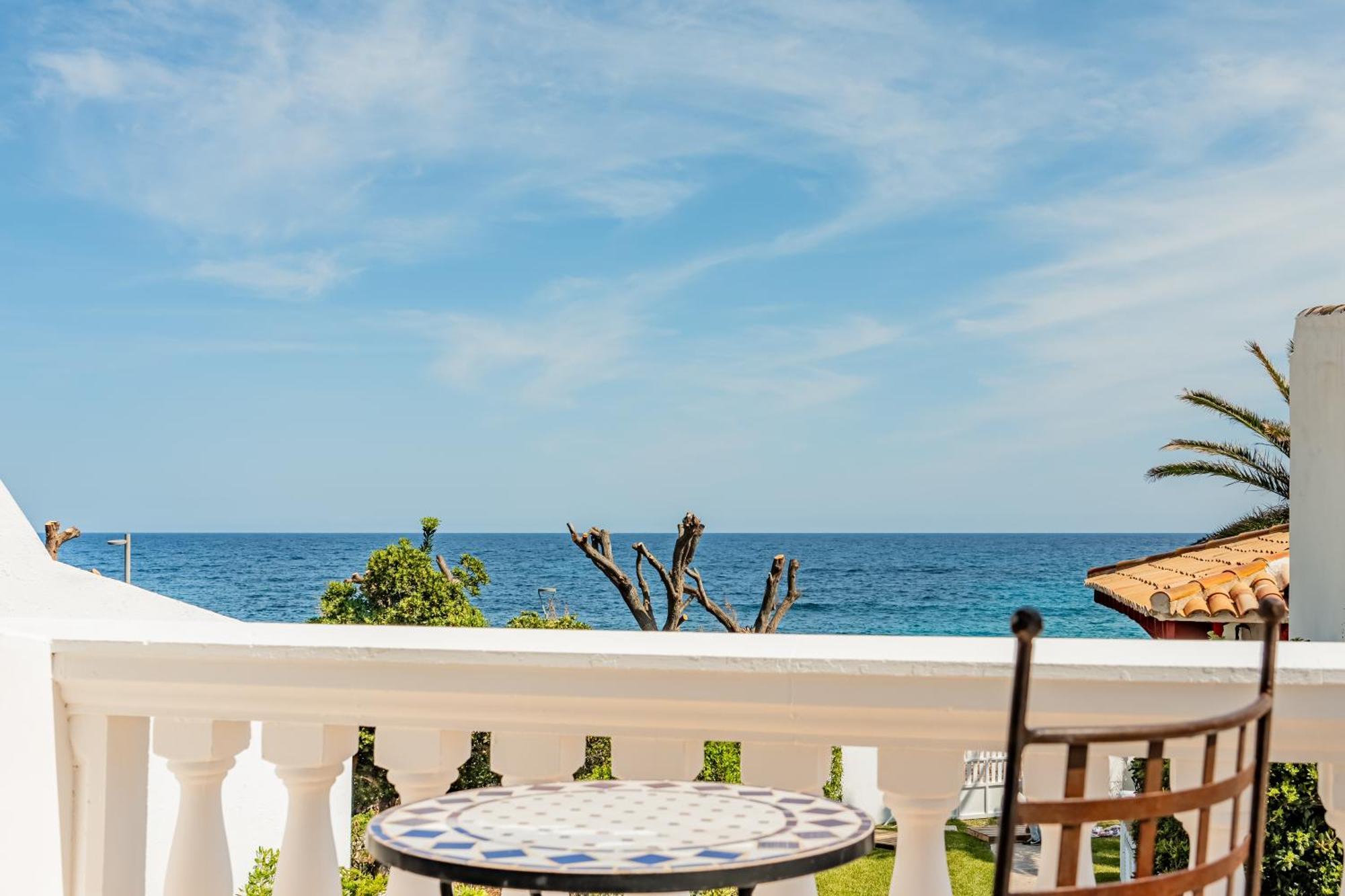 カラ・ラトハダ The Sea Club Bed & Breakfast エクステリア 写真